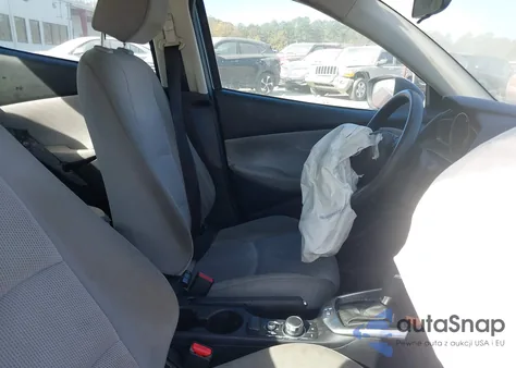 2019 Toyota Yaris Le from USA, damaged, VIN 3MYDLBYV5KY513758